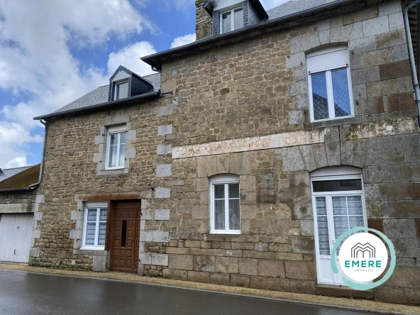Maison en pierres à rénover à Saint-Georges-de-Reintembault (35420) – Potentiel et charme