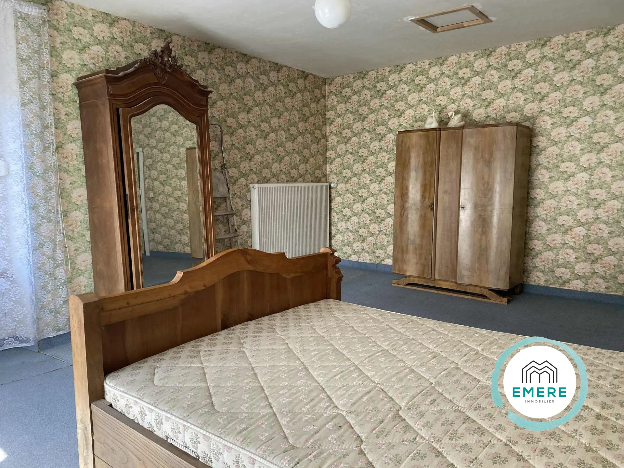 Maison en pierres à rénover à Saint-Georges-de-Reintembault (35420) – Potentiel et charme 