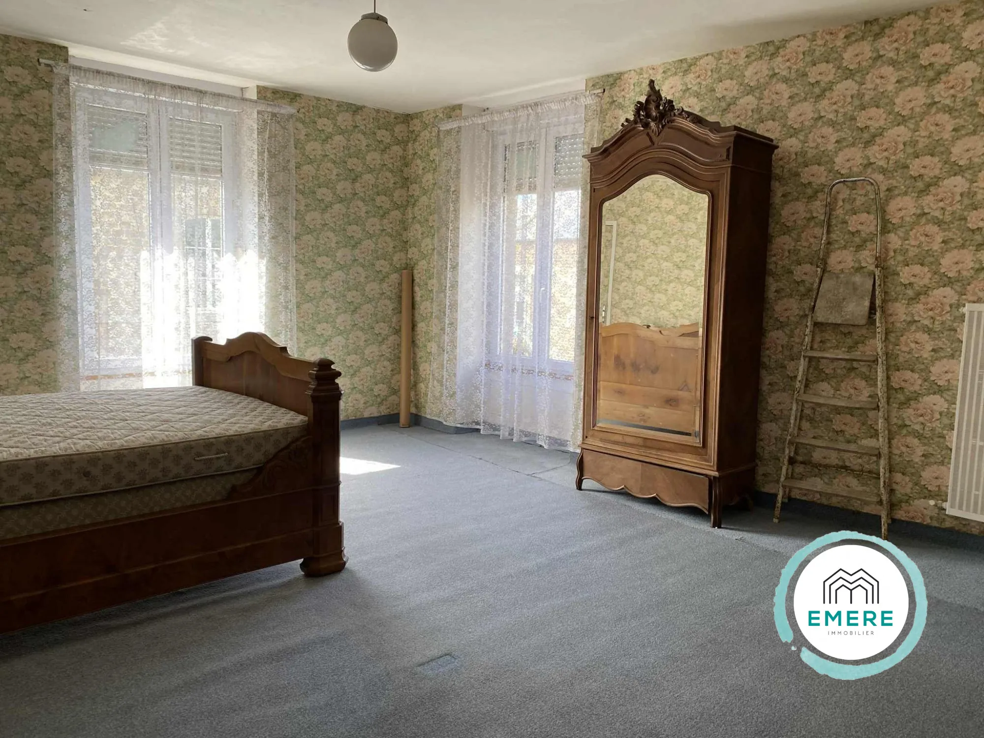 Maison en pierres à rénover à Saint-Georges-de-Reintembault (35420) – Potentiel et charme 
