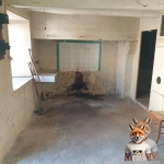 Petite maison de bourg à rénover avec garage à Bellevue-la-Montagne