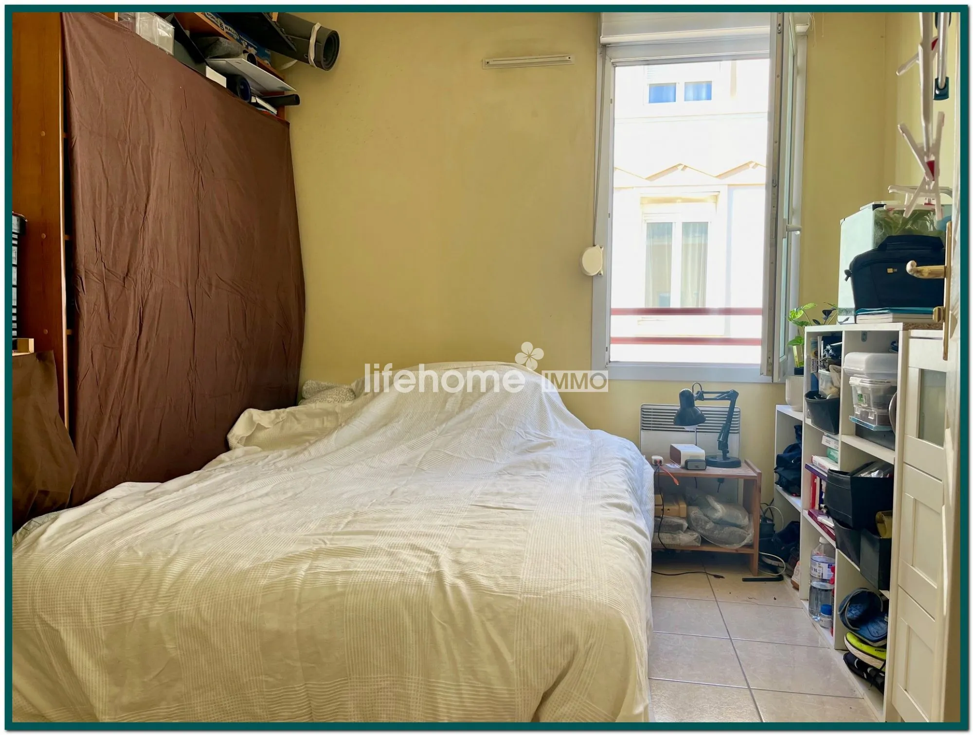 Bel appartement T1 bis loué à Nîmes avec terrasse et bonne rentabilité 