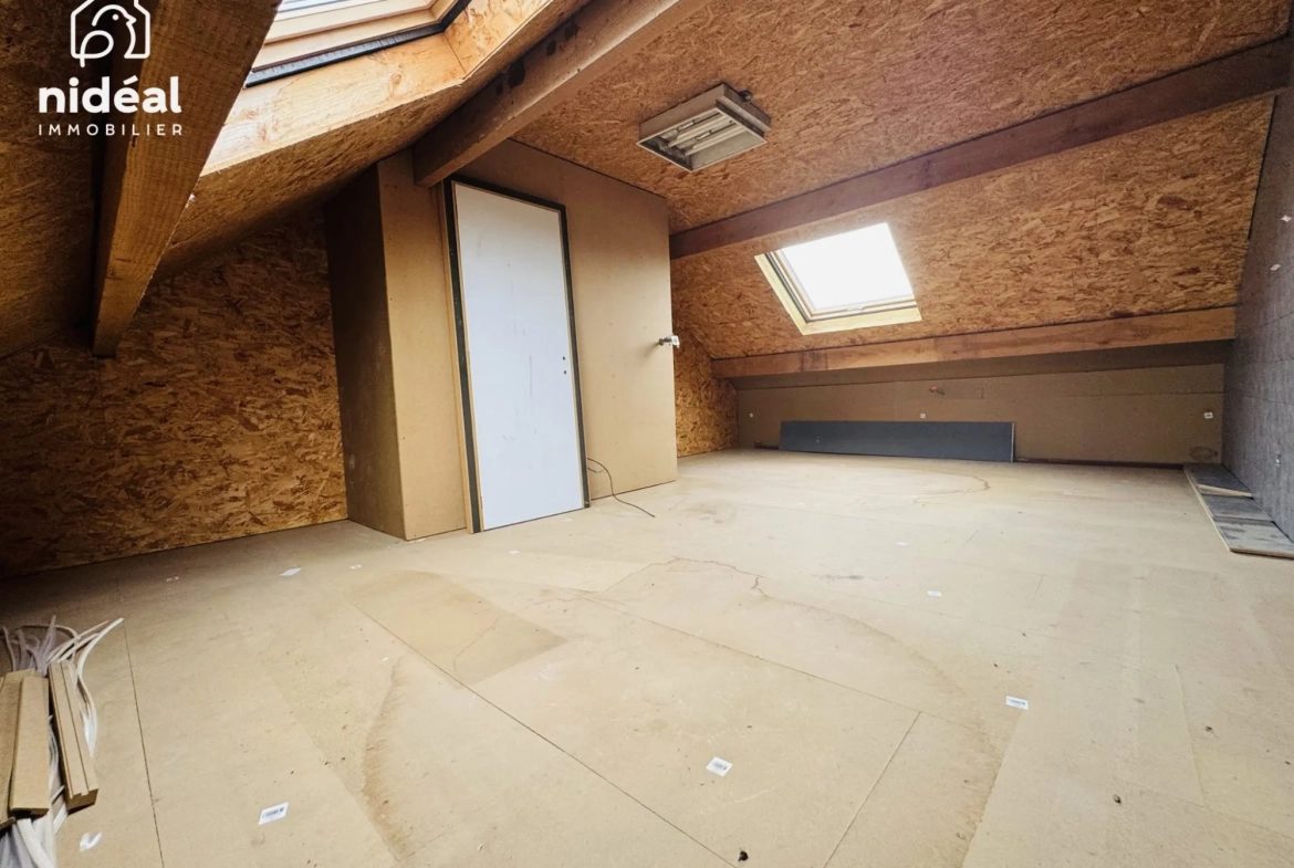 Maison à vendre à Marpent proche de la frontière belge avec grand potentiel de rénovation 