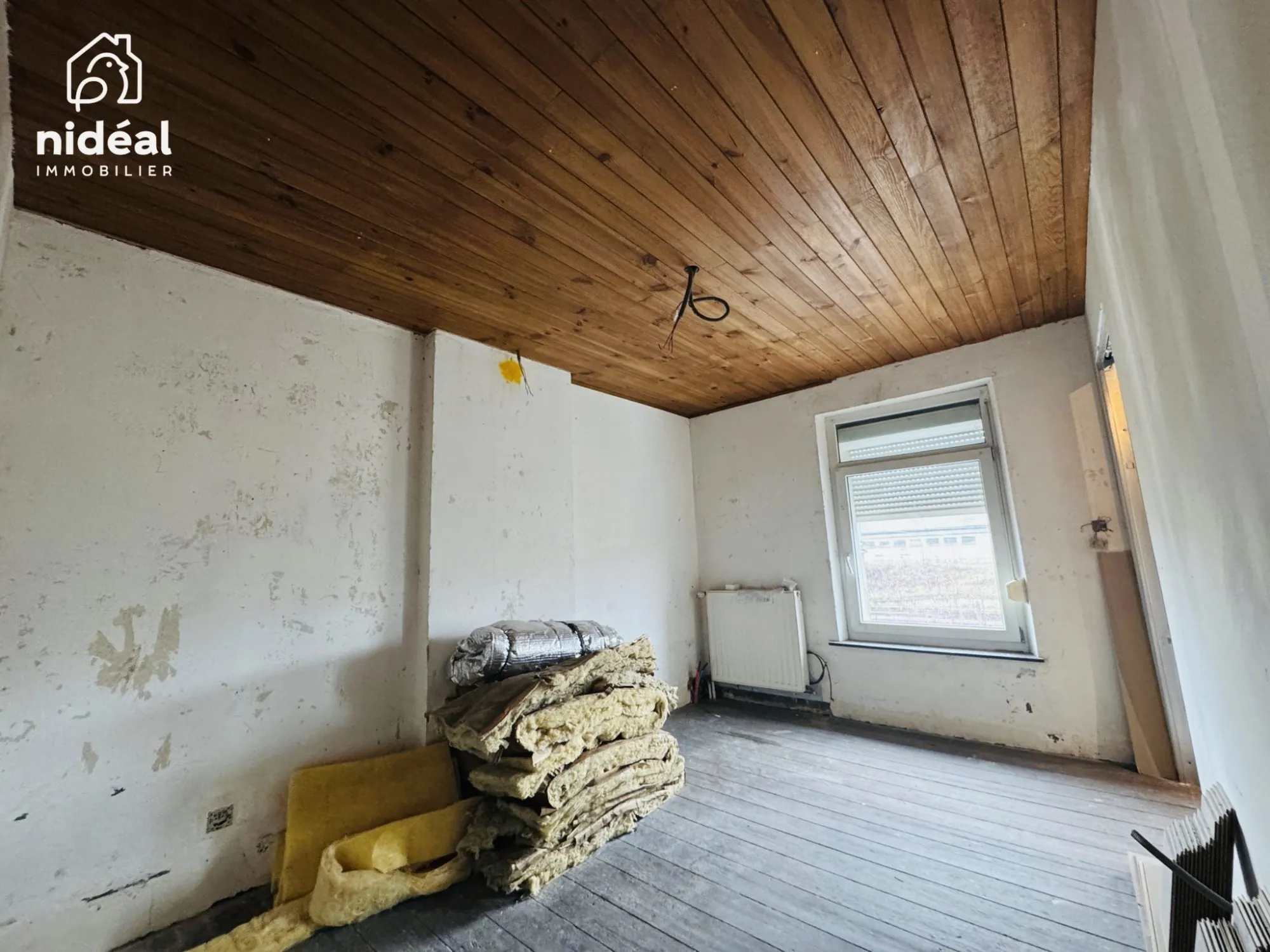 Maison à vendre à Marpent proche de la frontière belge avec grand potentiel de rénovation 