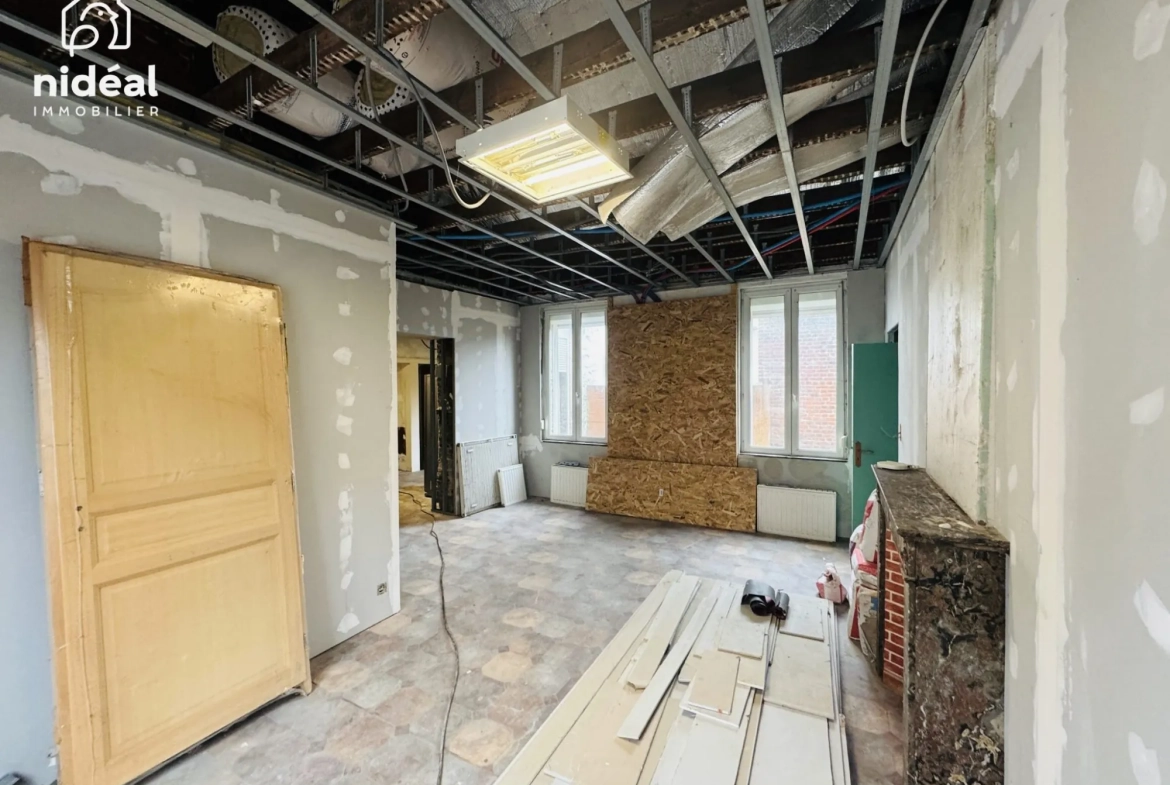 Maison à vendre à Marpent proche de la frontière belge avec grand potentiel de rénovation 
