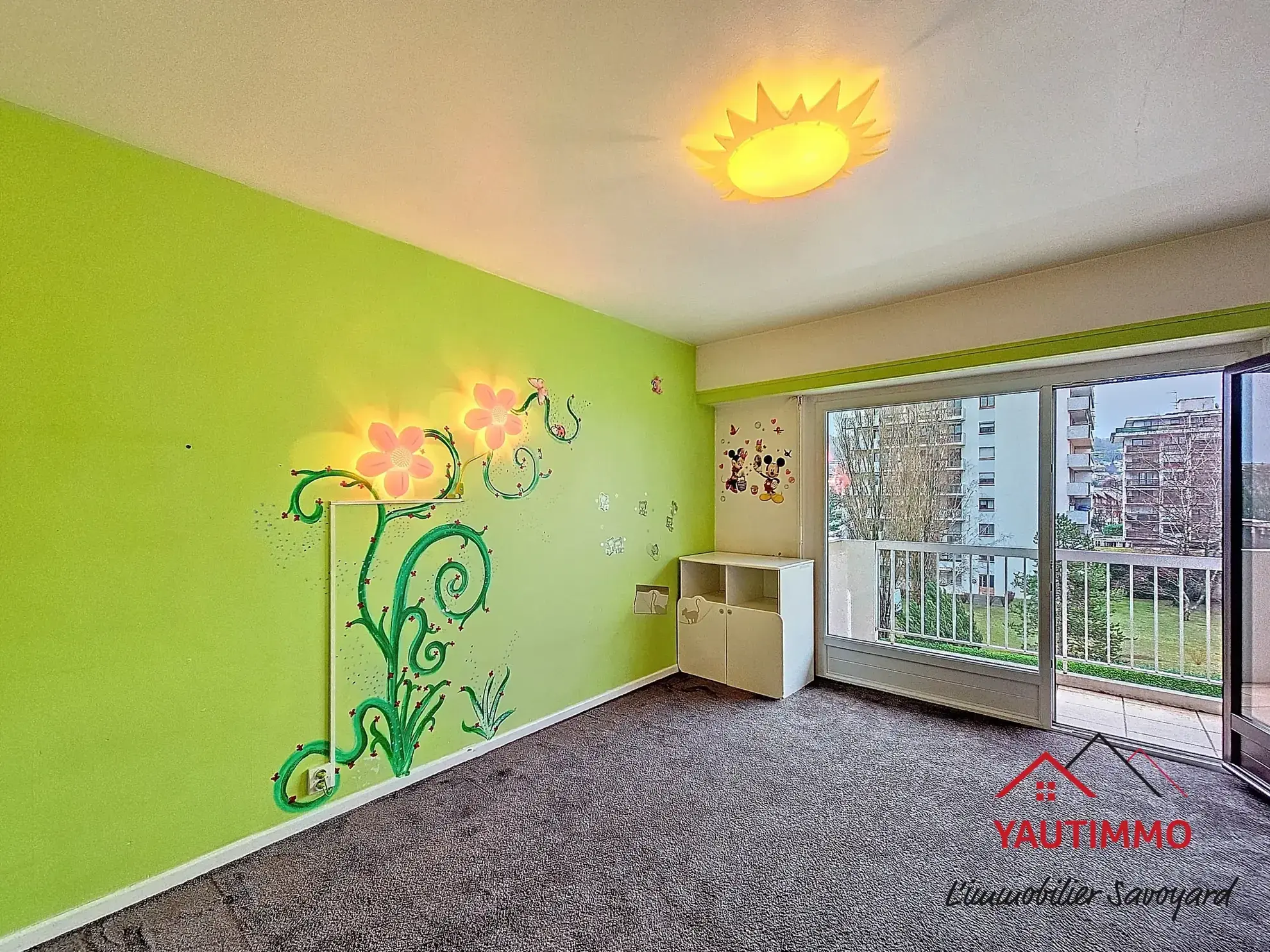 Appartement T3 spacieux de 78 m² avec balcons, parking et cave à Annemasse 