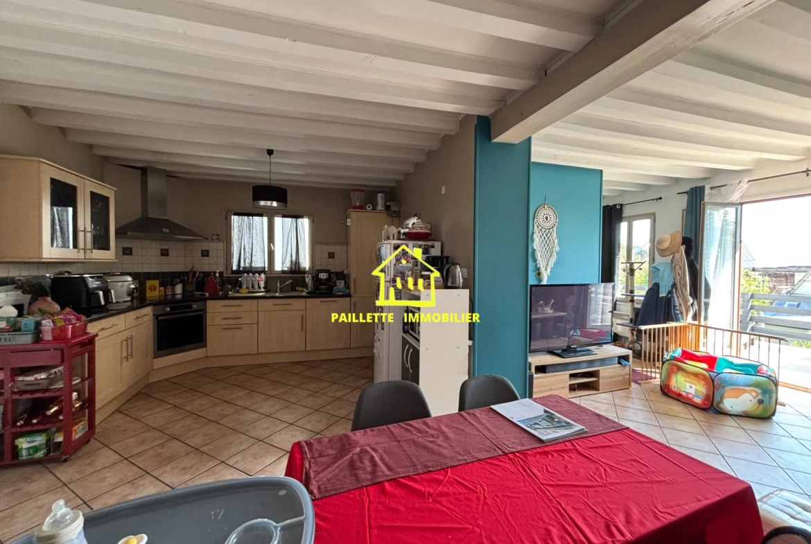 Maison à vendre à Montmorency-Le Havre de 75 m² avec terrasse et jardin 