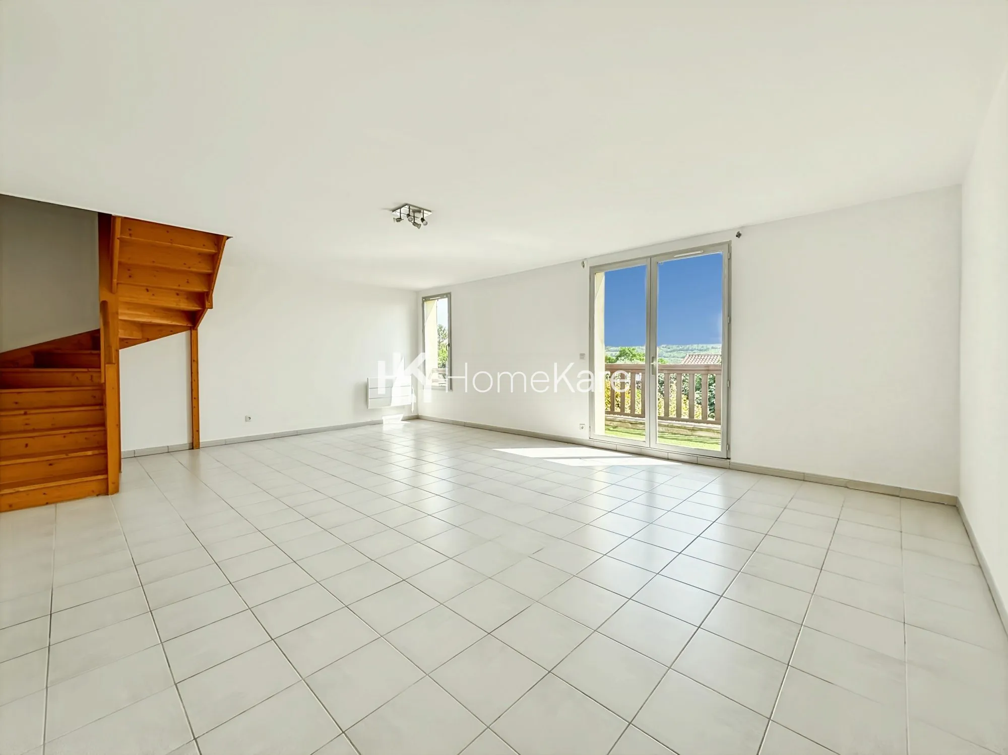 Appartement T4 lumineux de 96 m² avec terrasse à Avignonet-Lauragais 