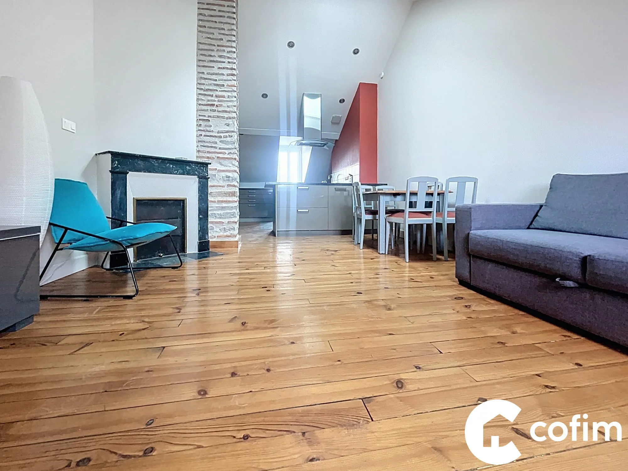 Appartement 2 pièces rénové avec vue sur Pyrénées à Pau 