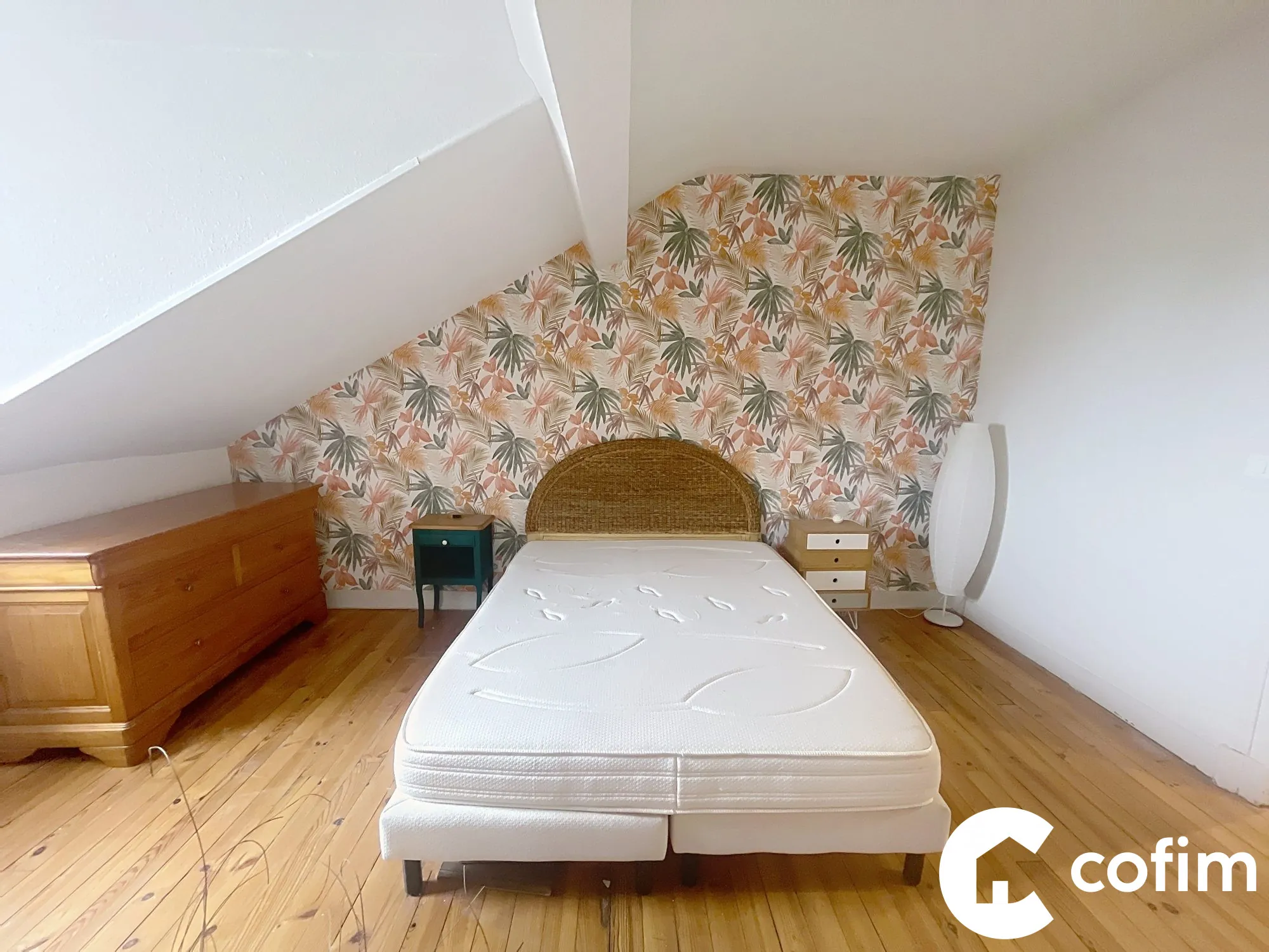 Appartement 2 pièces rénové avec vue sur Pyrénées à Pau 