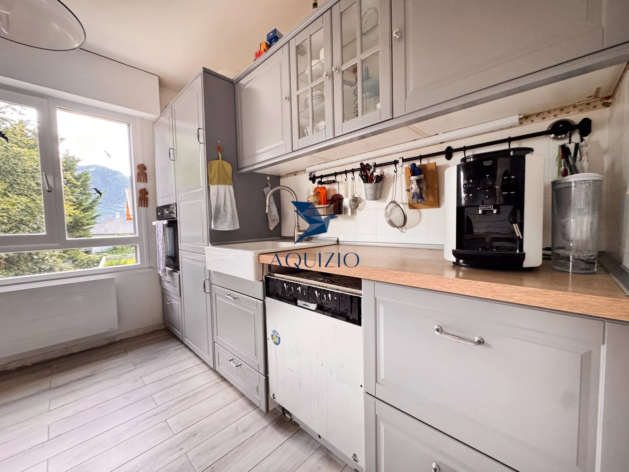 Appartement T2 rénové avec balcon et cave à Scionzier - Excellente localisation 