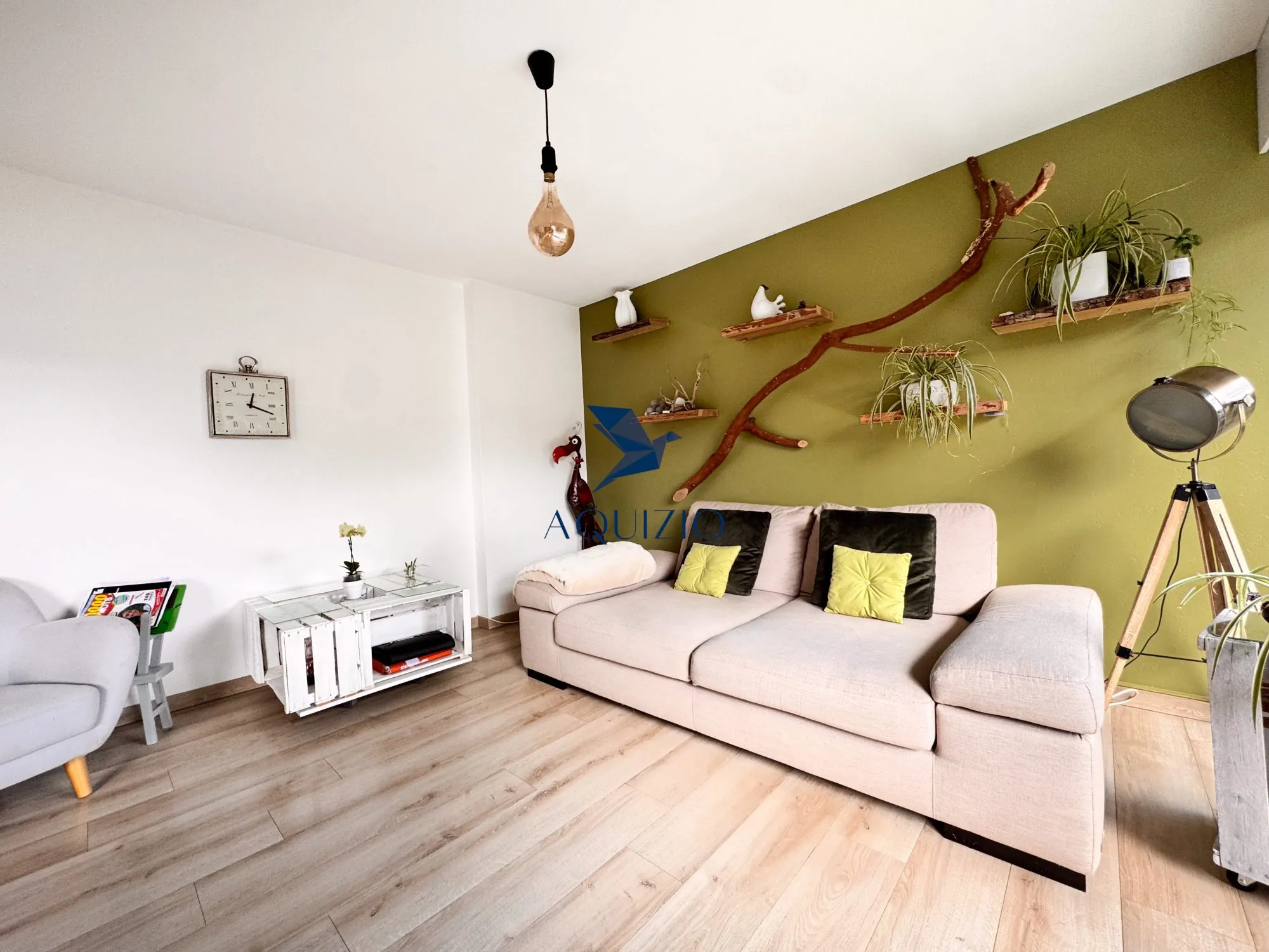 Appartement T2 rénové avec balcon et cave à Scionzier - Excellente localisation 