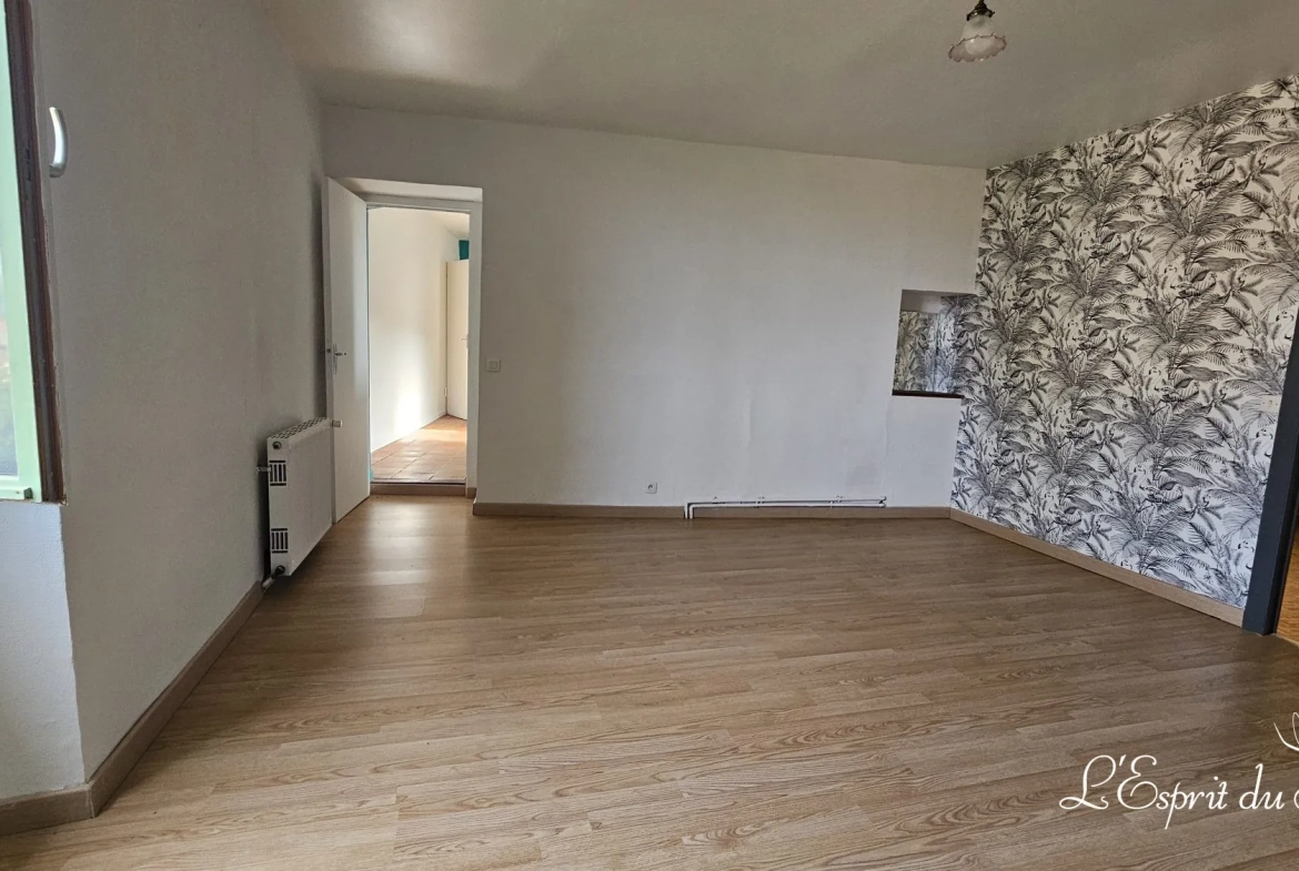 Maison de village en pierre de 162 m² avec terrain à Campagnac, Gaillac à vendre 