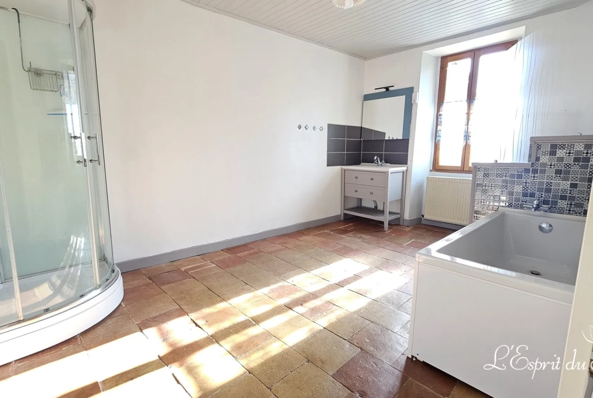 Maison de village en pierre de 162 m² avec terrain à Campagnac, Gaillac à vendre 