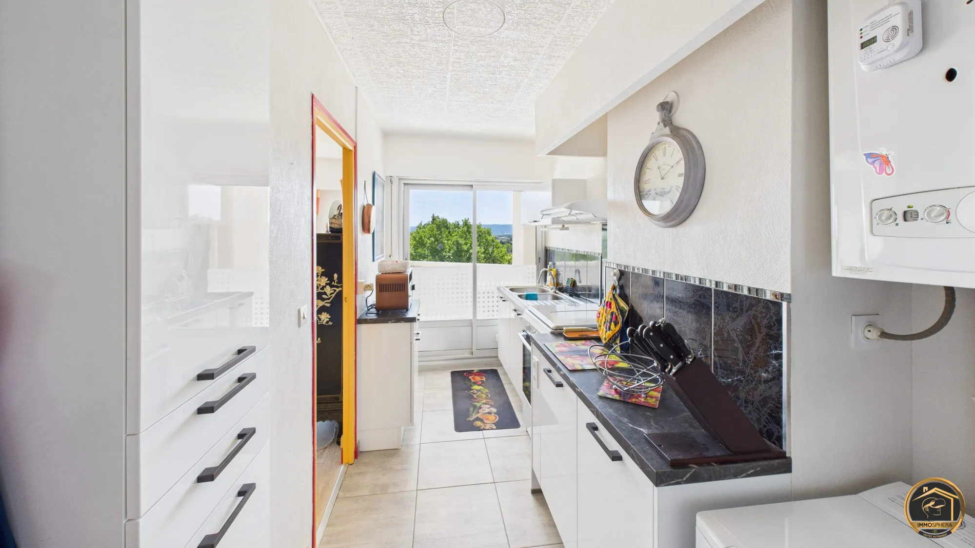 Appartement lumineux avec terrasse et cave à Narbonne - Dernier étage 