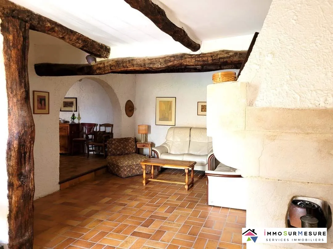 Maison de ville à Pouzolles de 130 m² avec terrasse et vue exceptionnelle 