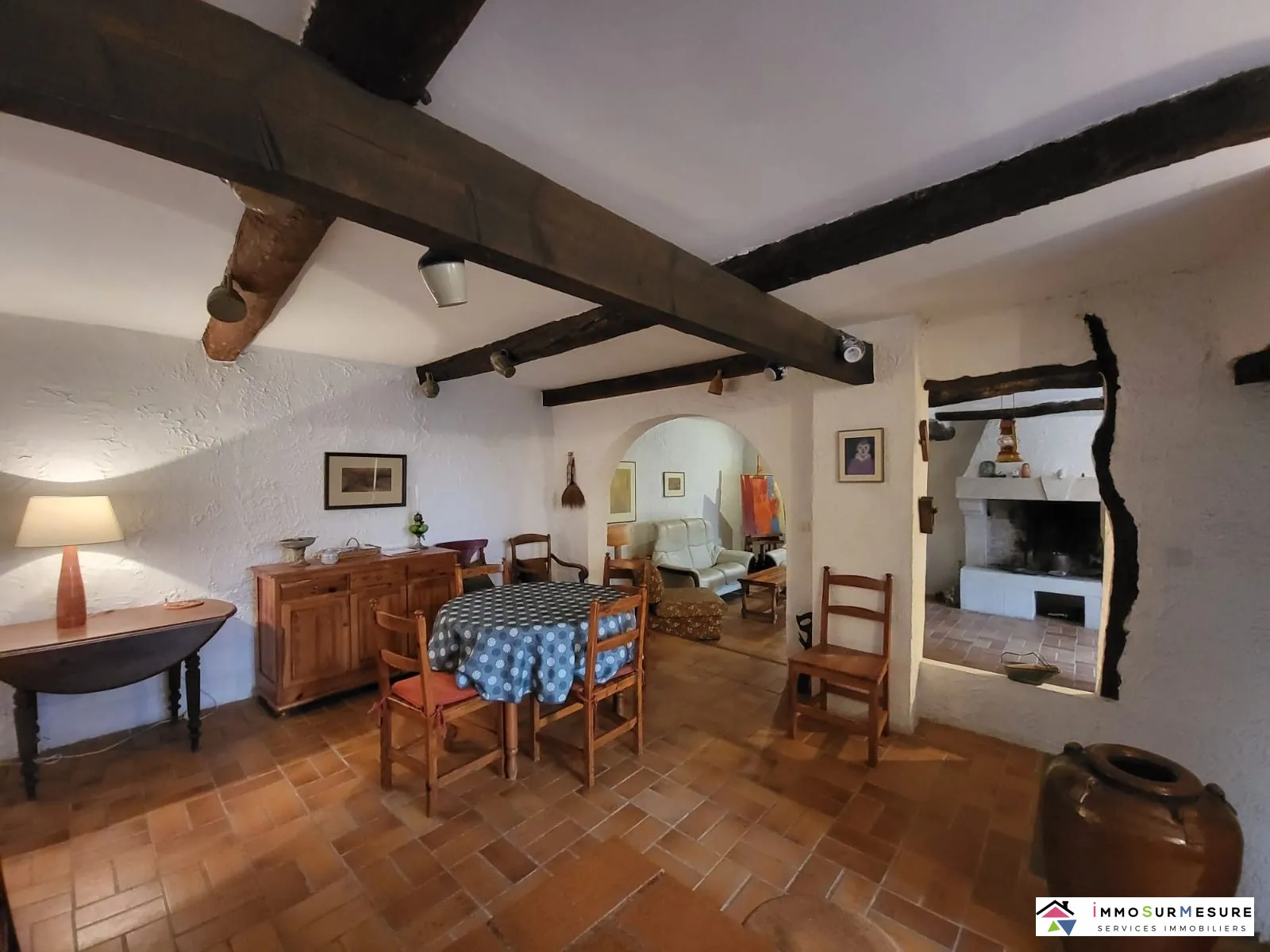 Maison de ville à Pouzolles de 130 m² avec terrasse et vue exceptionnelle 