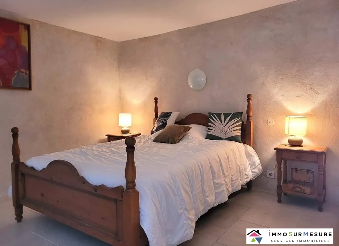 Maison de ville à Pouzolles de 130 m² avec terrasse et vue exceptionnelle 