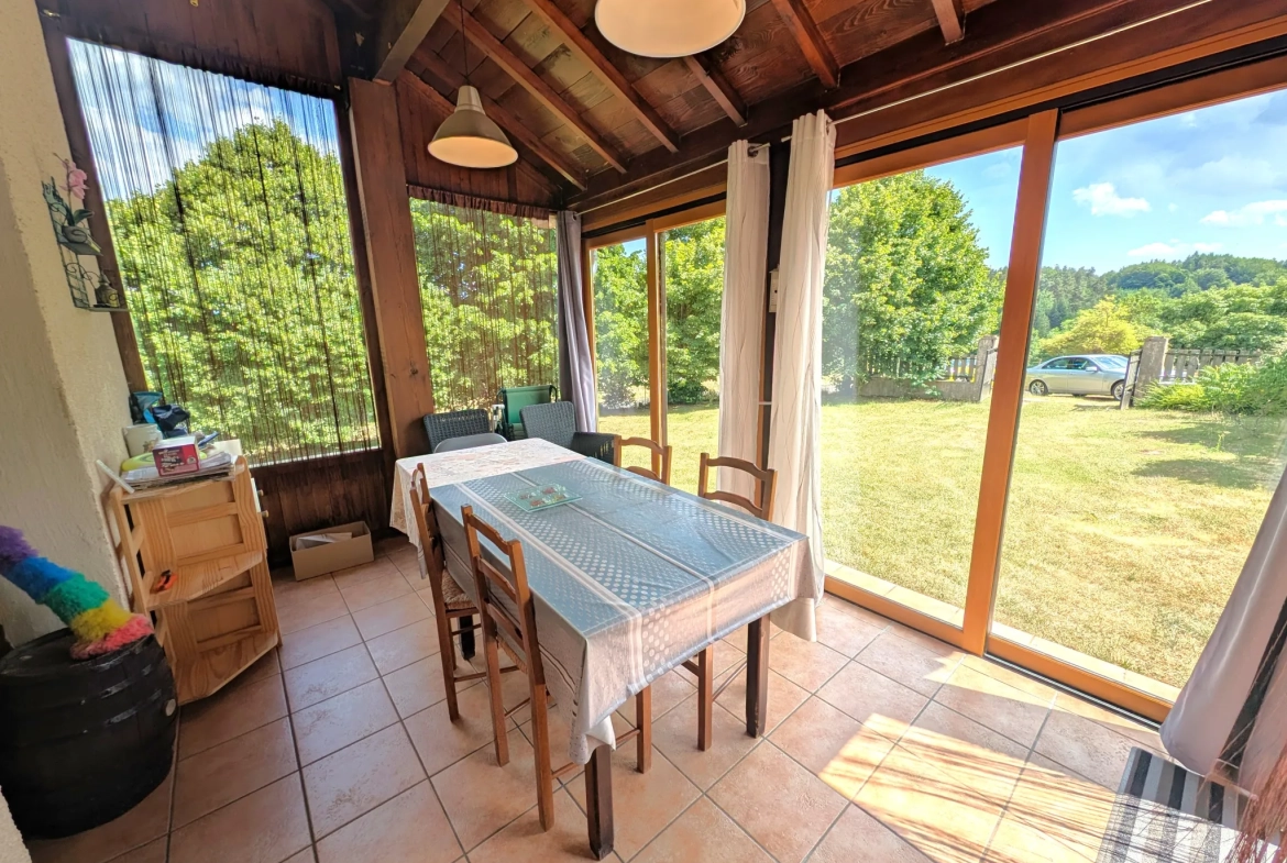 Maison indépendante de 110 m² avec jardin à Lachapelle-Graillouse en Ardèche 