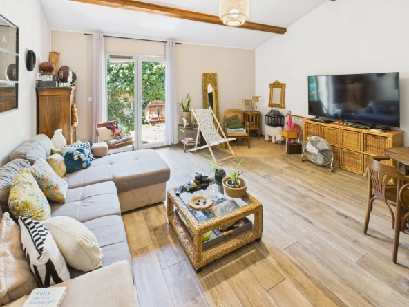 Charmante maison de ville à vendre avec jardin et garage à Carcassonne