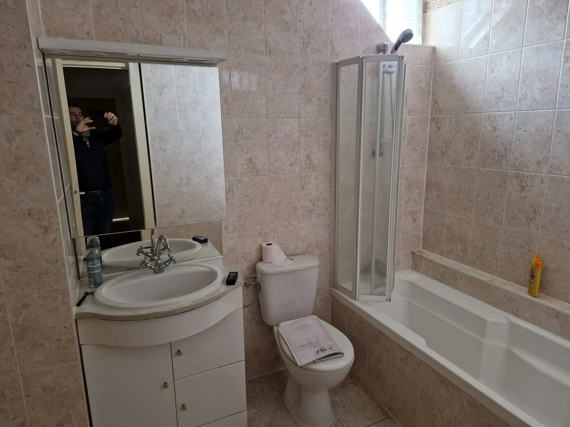 Maison à vendre au centre de Marolles-les-Braults avec 3 chambres et chauffage pompe à chaleur 