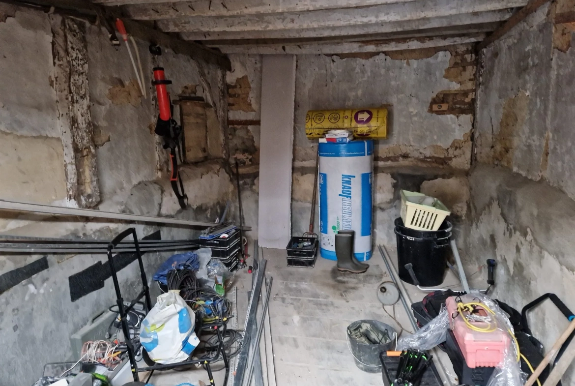 Maison à vendre au centre de Marolles-les-Braults avec 3 chambres et chauffage pompe à chaleur 
