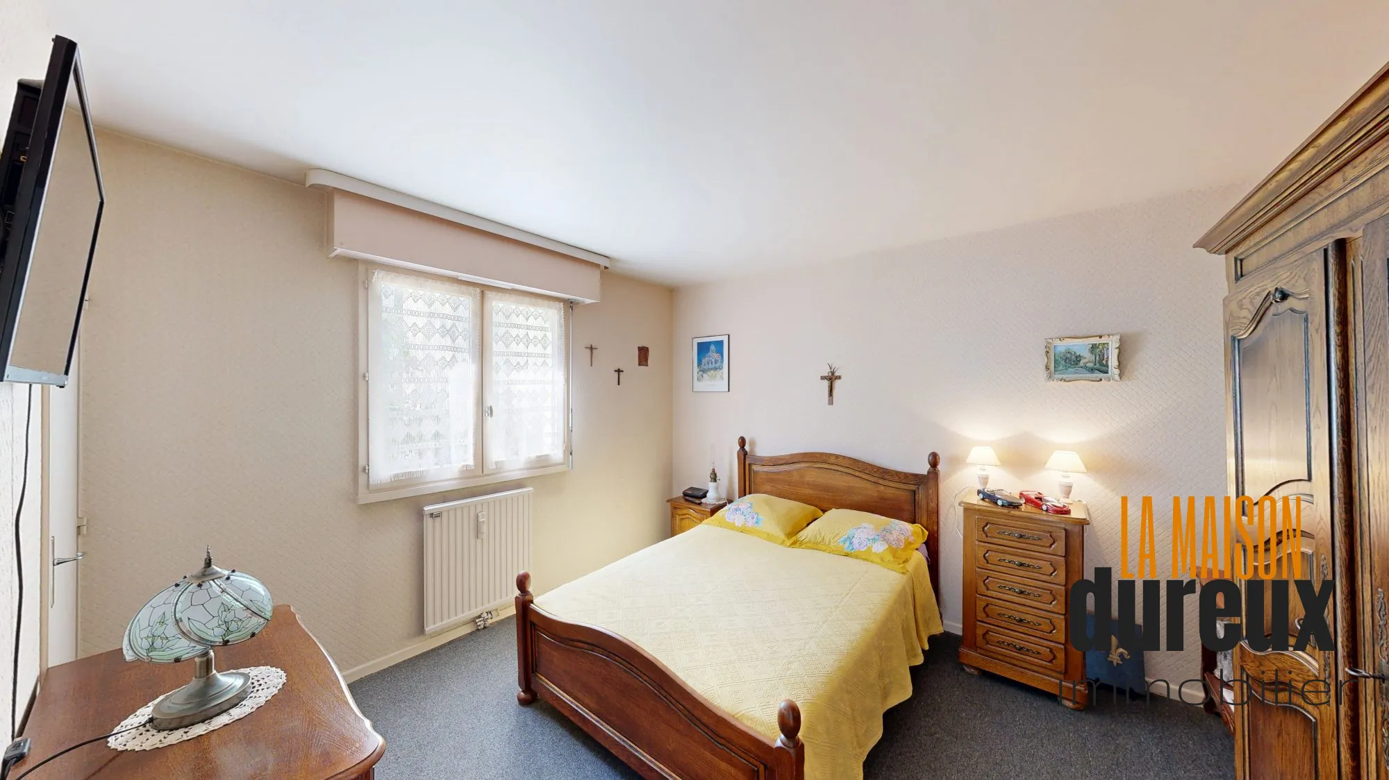 Appartement T2 à Gray proche des quais de Saône avec garage et cave 