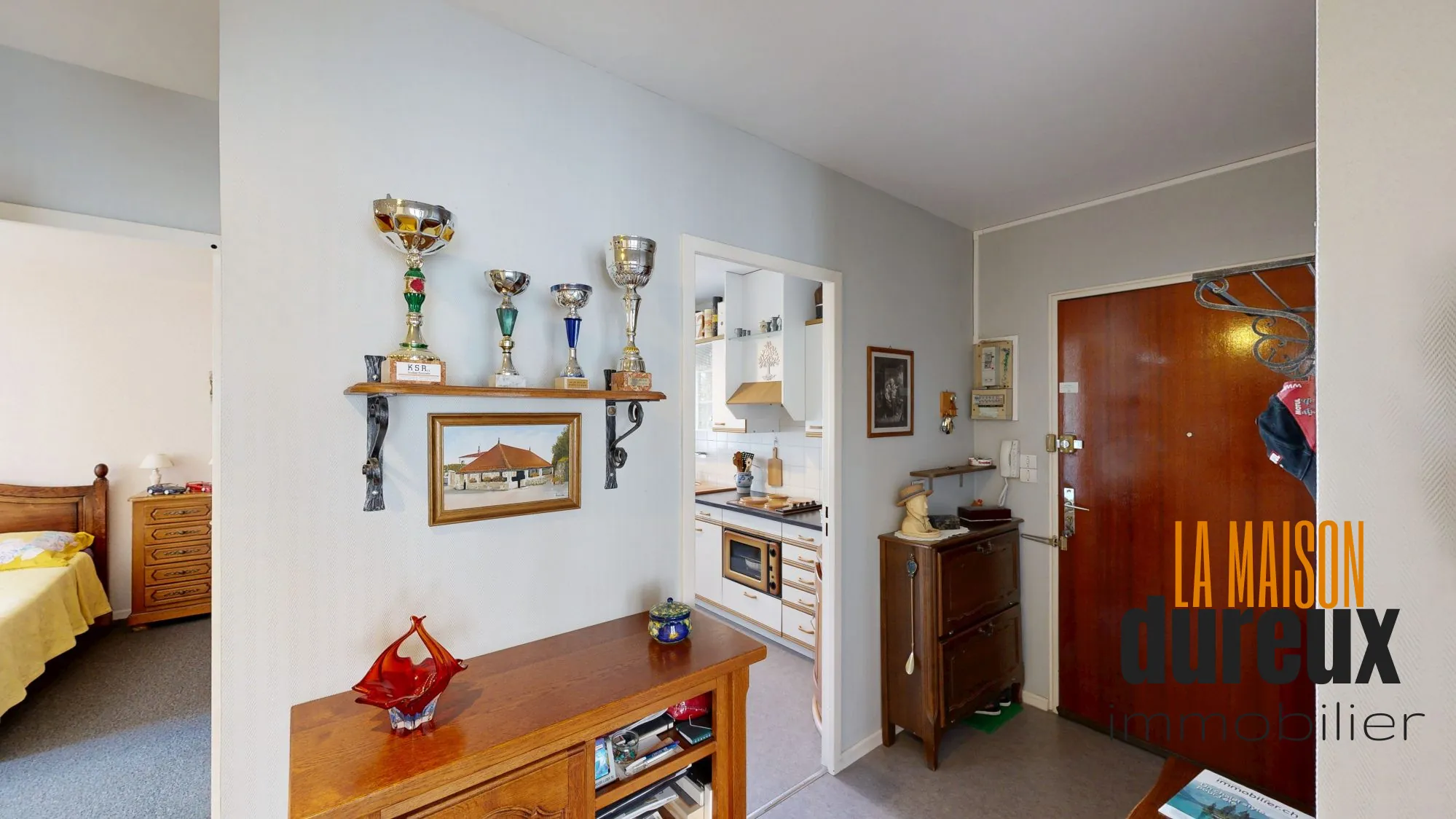 Appartement T2 à Gray proche des quais de Saône avec garage et cave 