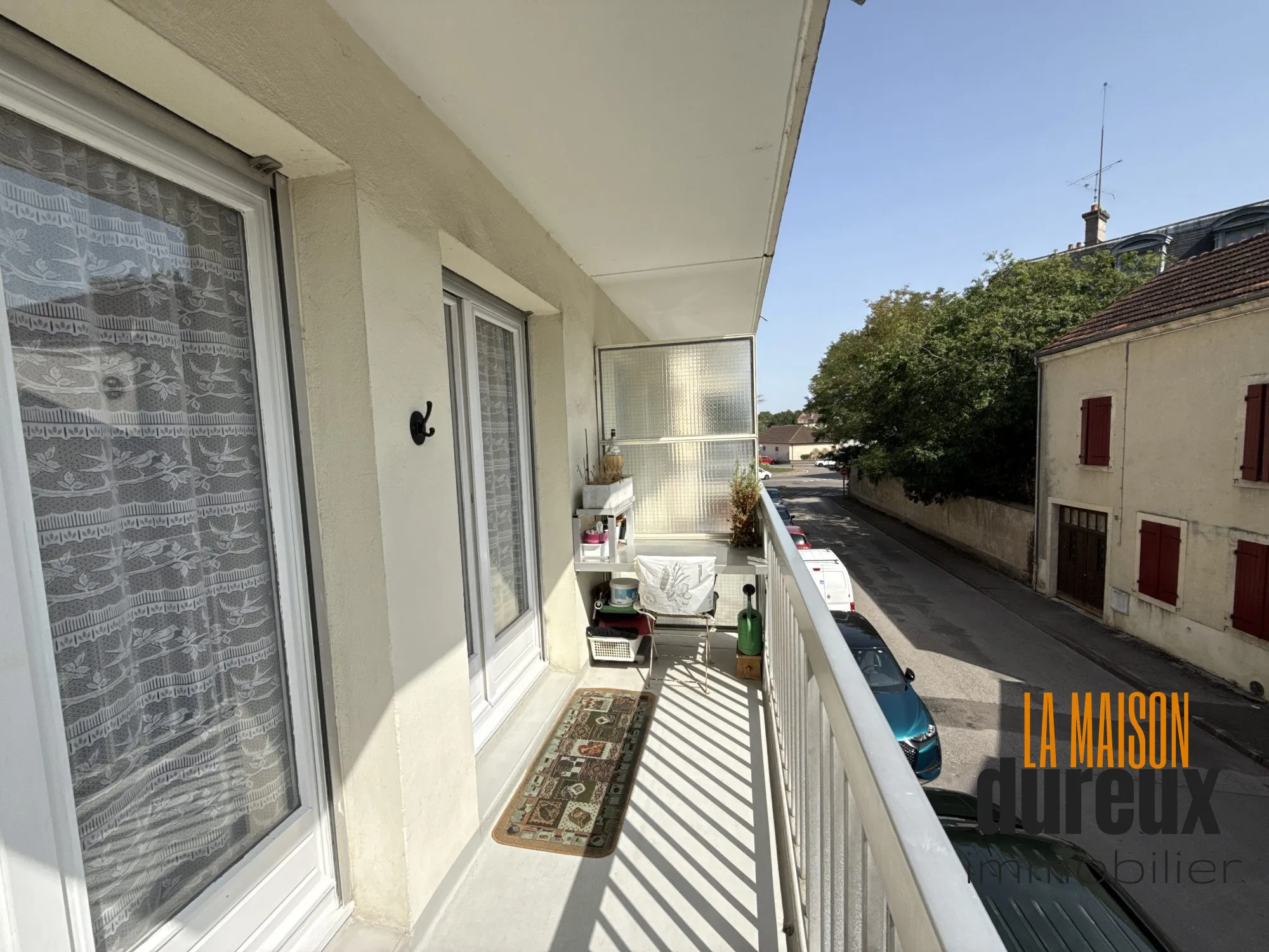 Appartement T2 à Gray proche des quais de Saône avec garage et cave 
