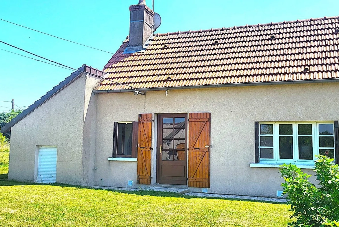 Maison à vendre à La Nocle-Maulaix avec terrain et dépendance 
