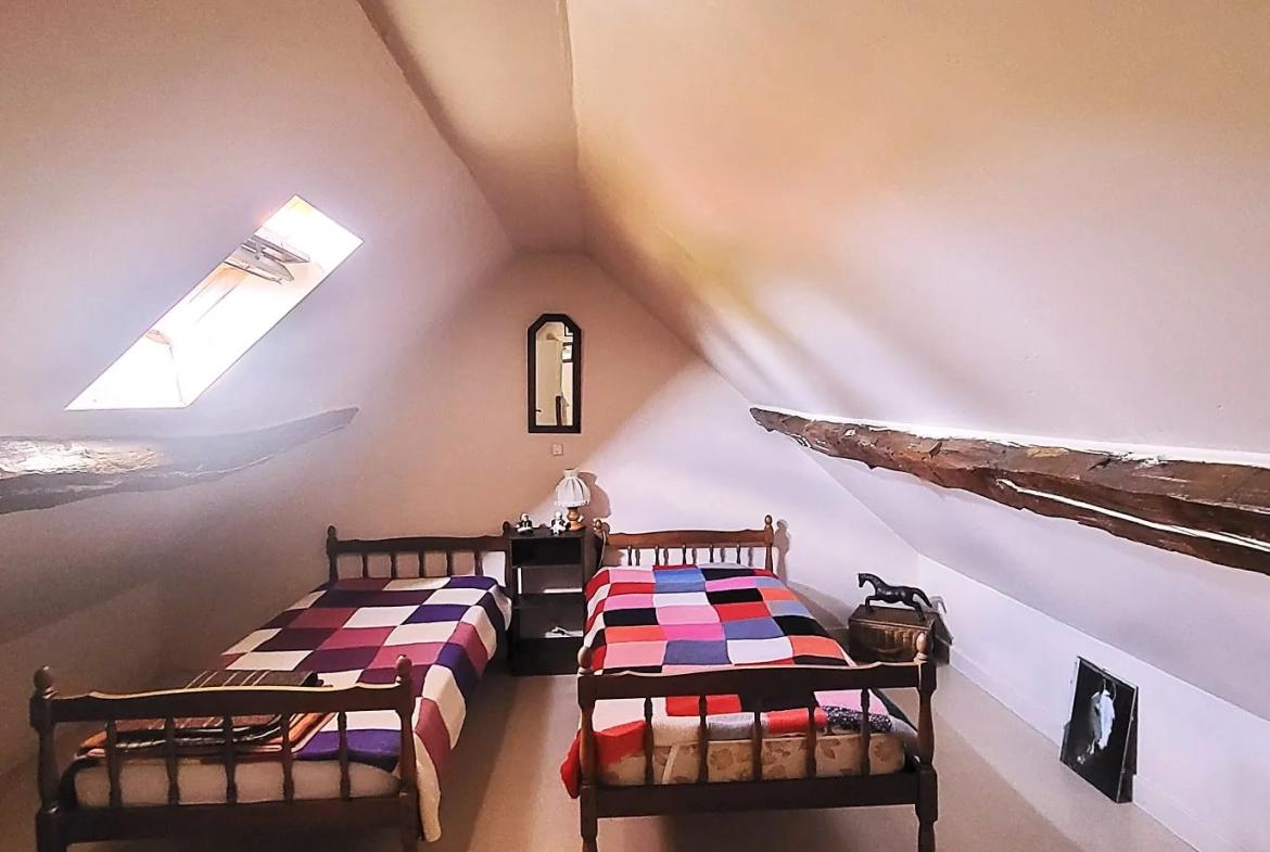 Maison à vendre à La Nocle-Maulaix avec terrain et dépendance 