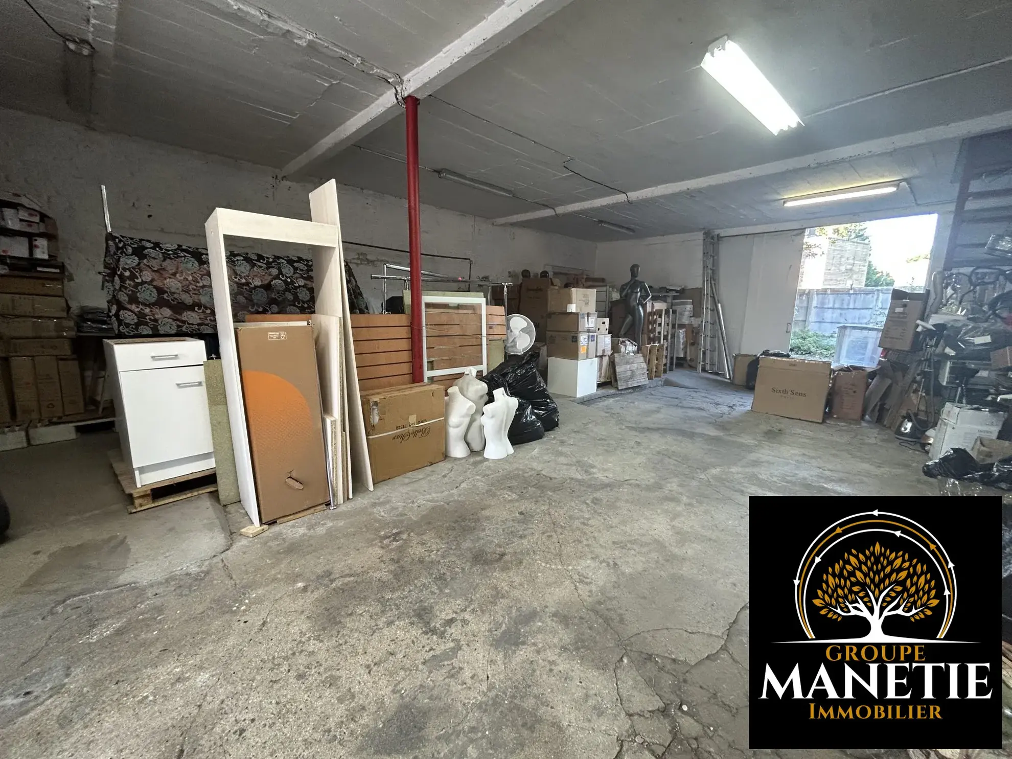 Hangar d'activité à vendre à Douai - Surface de 220 m² 