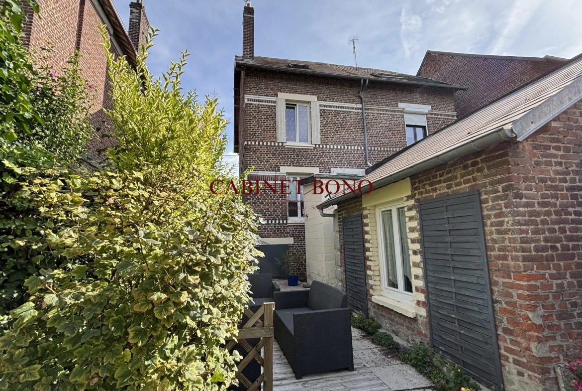 Maison semi-mitoyenne à Tergnier de 84 m² à vendre, investissement locatif 
