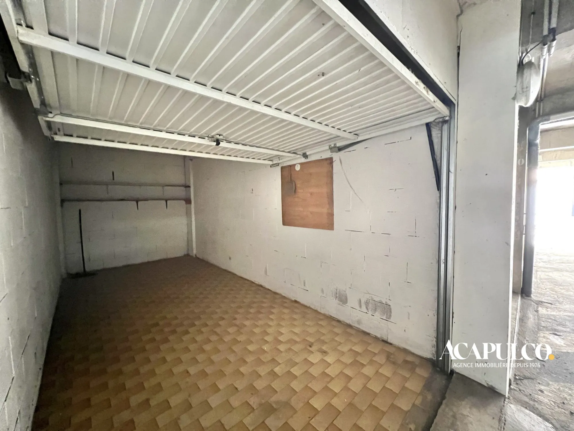 Garage à vendre au Cap d'Agde - 13m² dans le secteur du Môle 