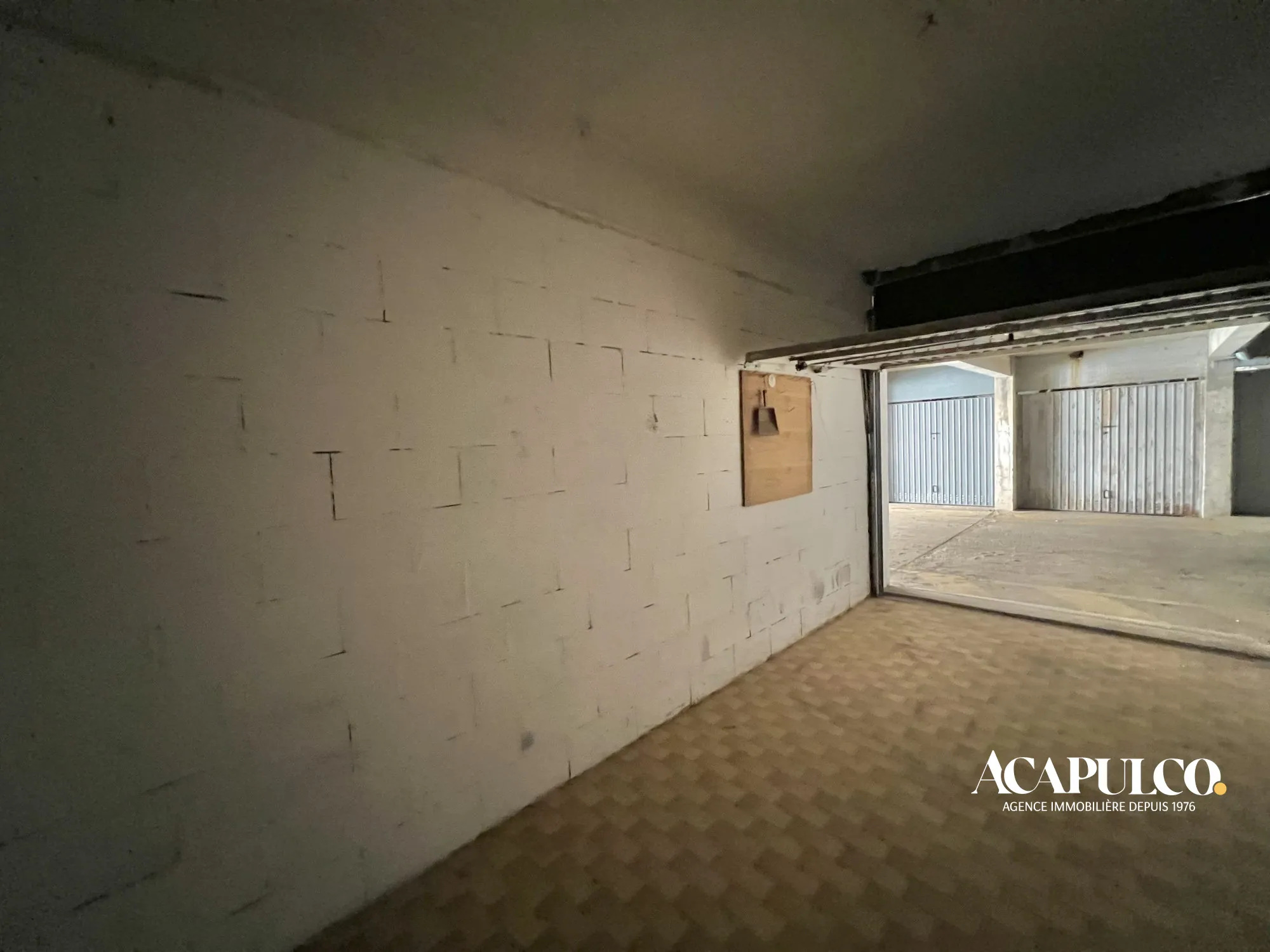 Garage à vendre au Cap d'Agde - 13m² dans le secteur du Môle 