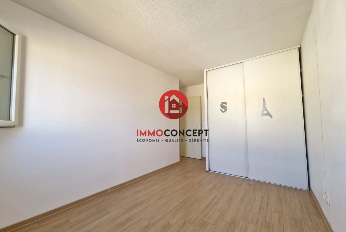 Maison T4 avec jardin et garage à Pont-Saint-Esprit, sécurité et calme assurés 