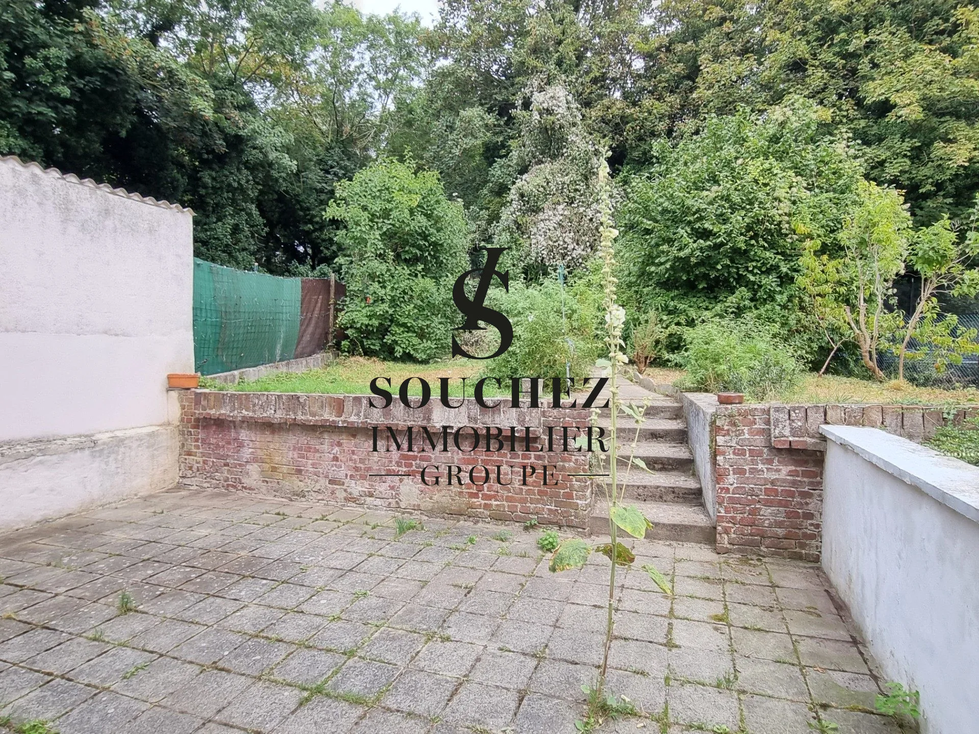Maison semi-mitoyenne à Liévin - Garage, Jardin, Potentiel de Rénovation 