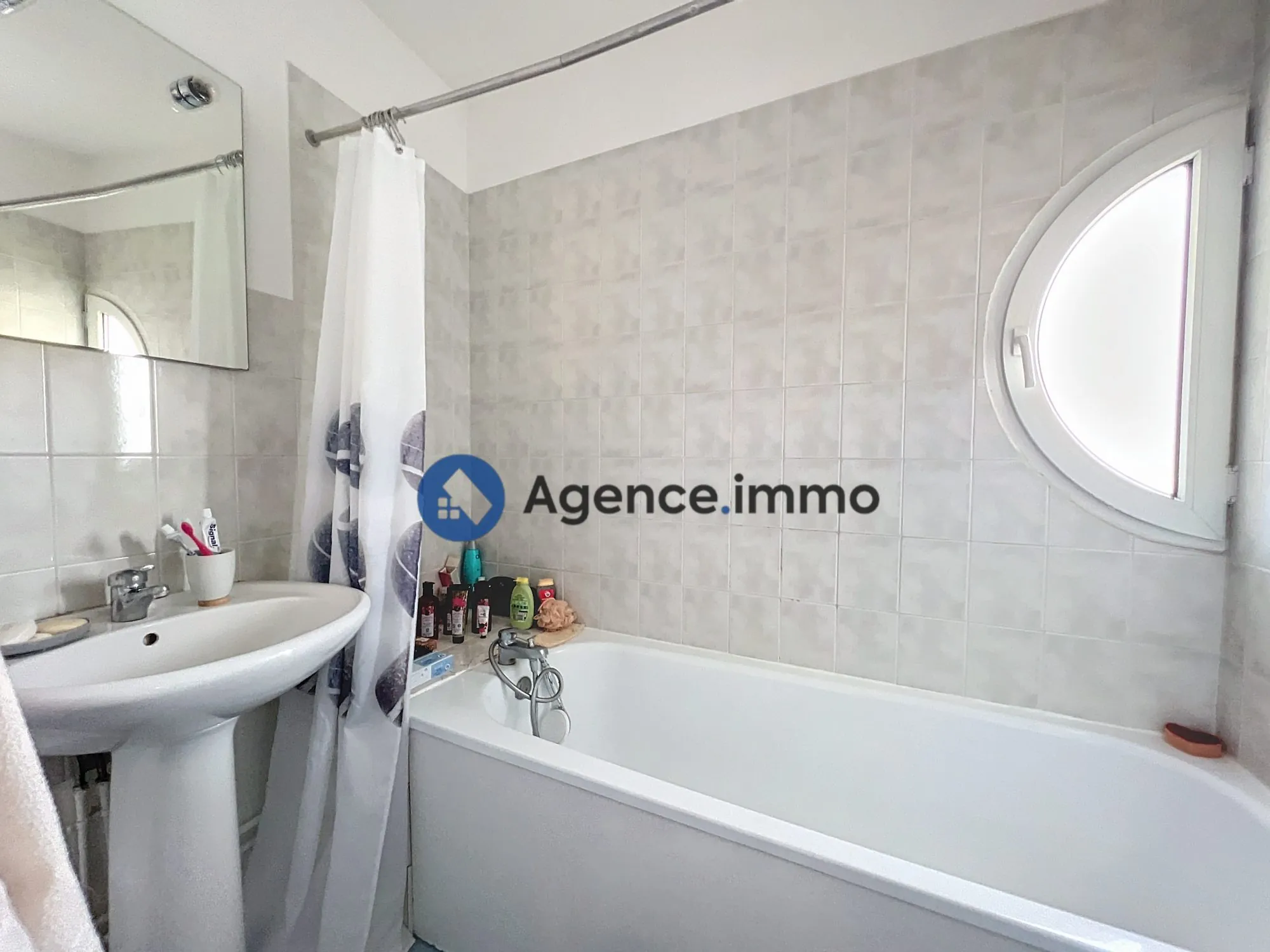 Duplex à vendre à Tours Centre - Investment locatif avec terrasse et proximité gare 