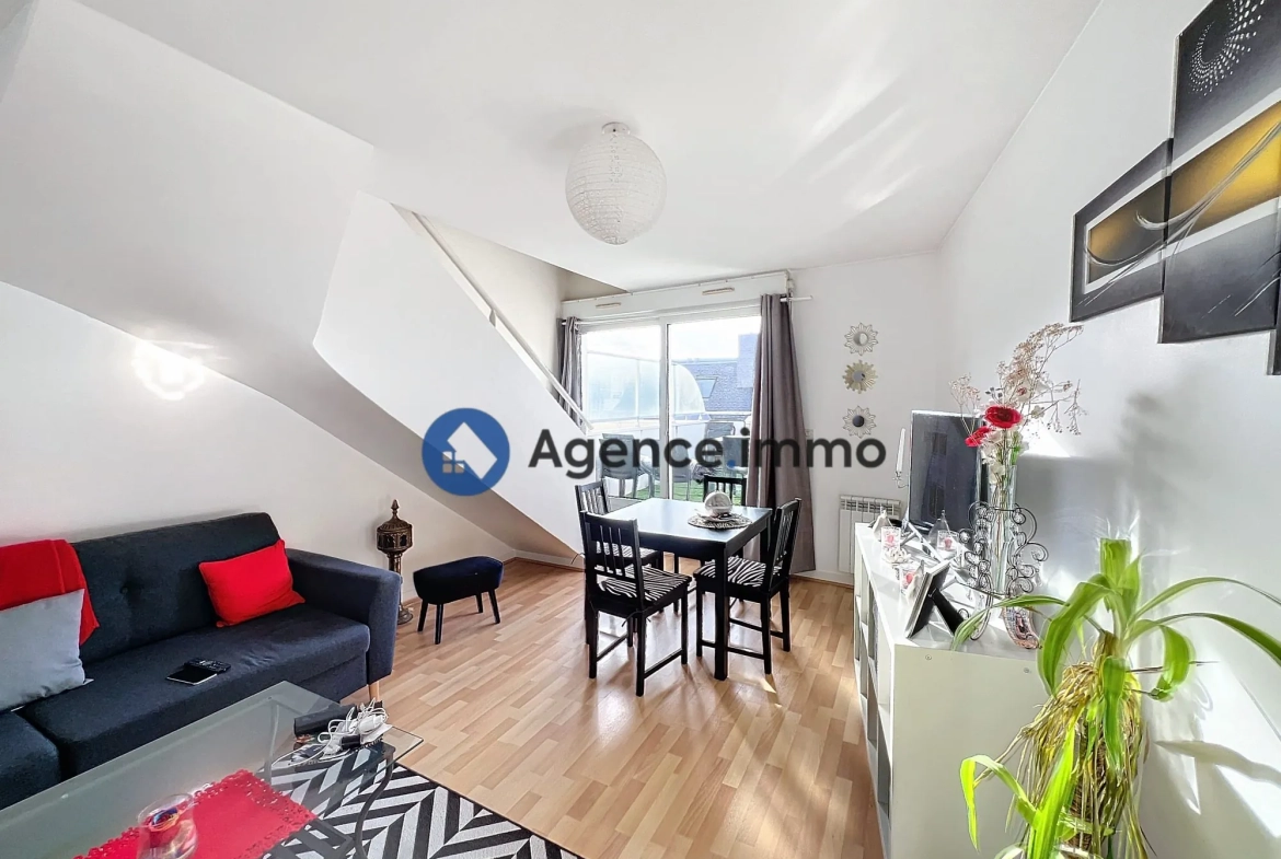 Duplex à vendre à Tours Centre - Investment locatif avec terrasse et proximité gare 