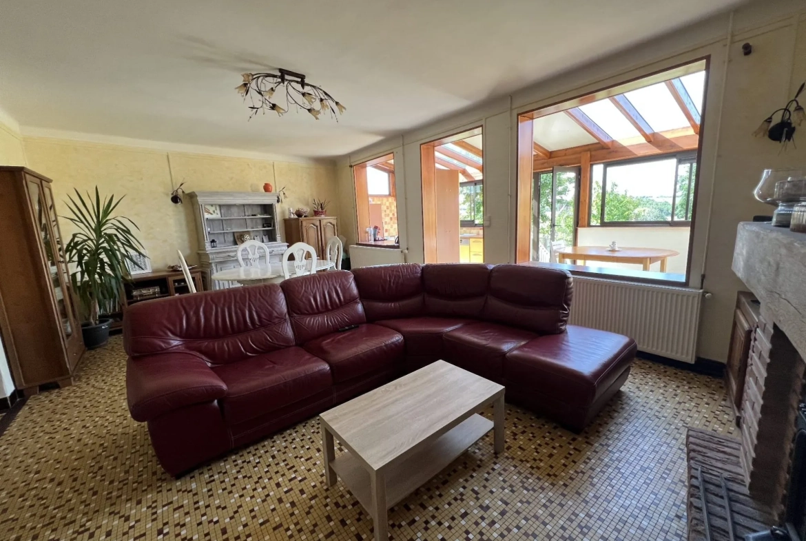 Maison de ville authentique avec jardin à Saint-Pol-sur-Ternoise 