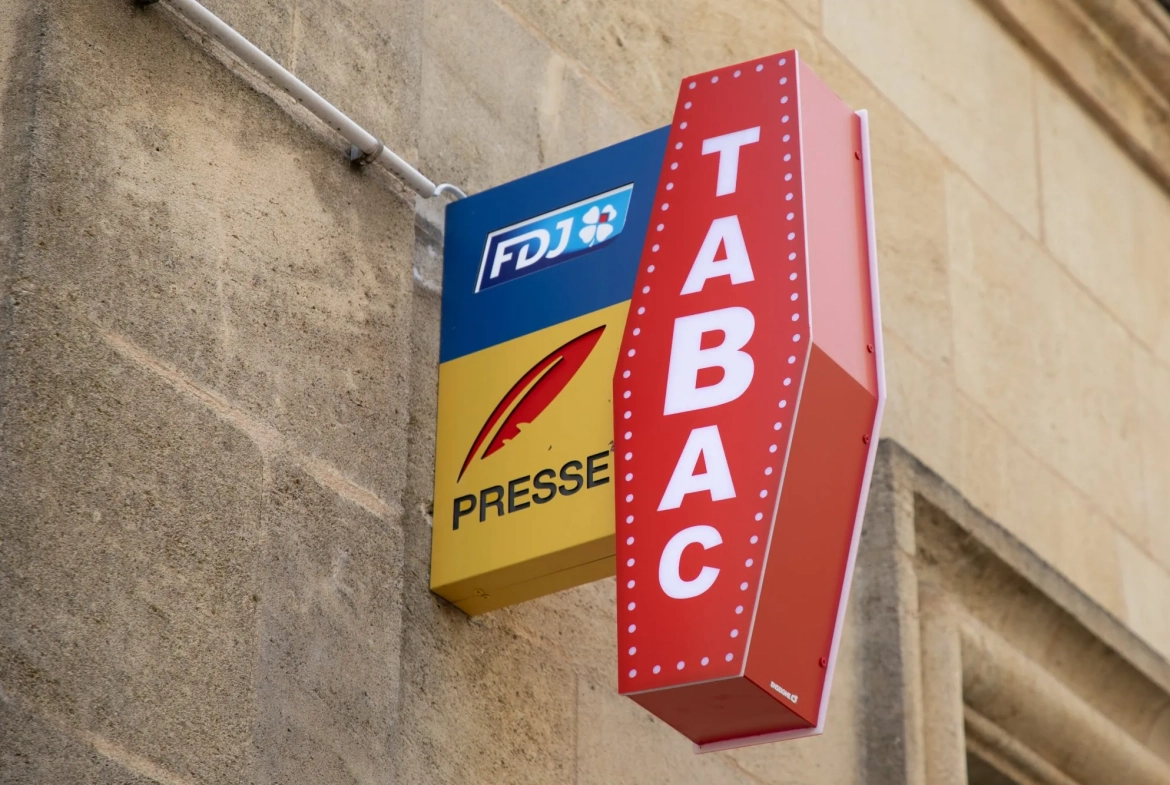 Fonds de commerce Tabac Presse Loto PMU à vendre à Voiron (38) 