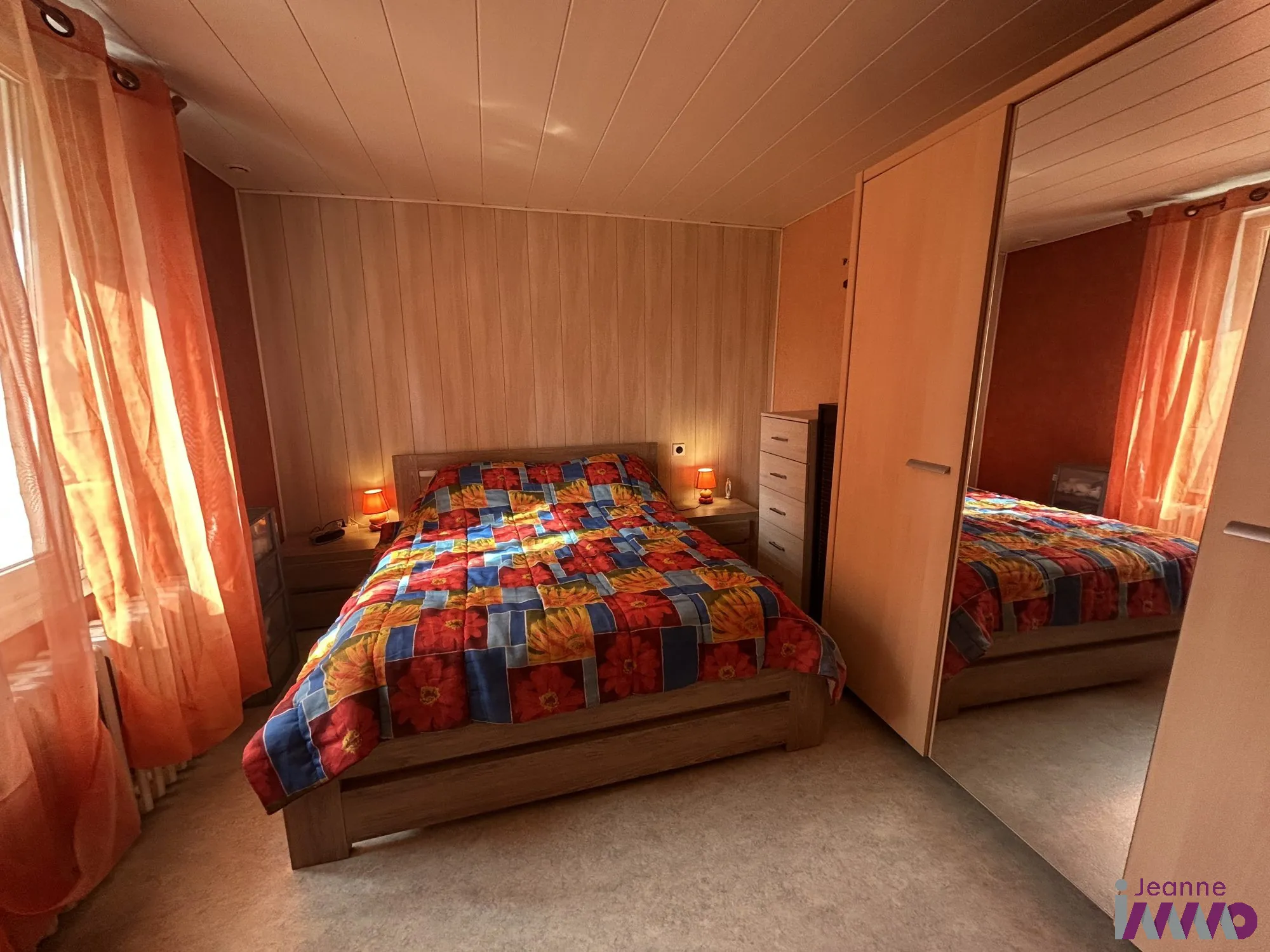Maison à vendre à Valentigney – 3 chambres, terrasse, garage et panneaux solaires 