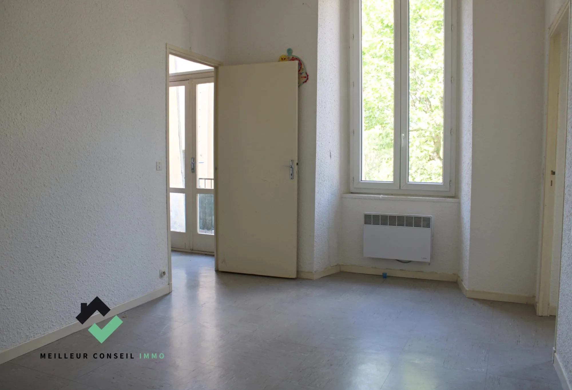 Appartement T3 de 87 m² en plein centre de Digne-les-Bains 