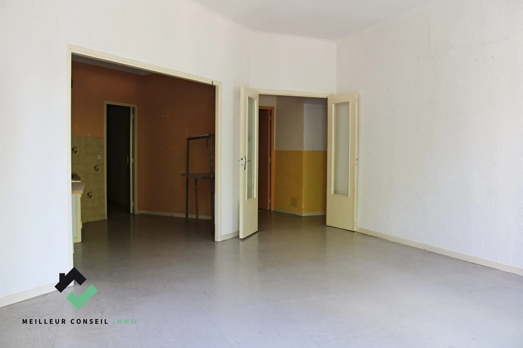 Appartement T3 de 87 m² en plein centre de Digne-les-Bains 