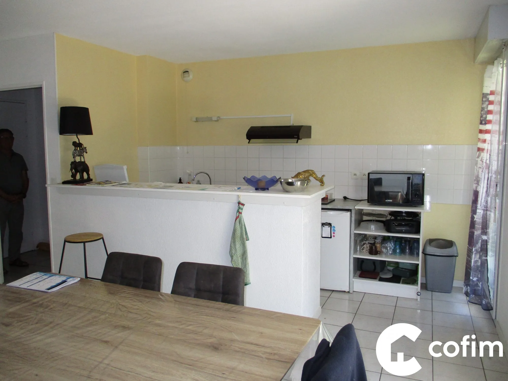 Investissez dans un appartement T2 à Pau – Parfait pour investisseurs, proche commodités et en bon état 