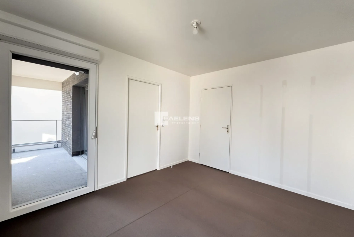 Appartement 2 pièces avec balcon et parking à Fâches Thumesnil proche Lille 