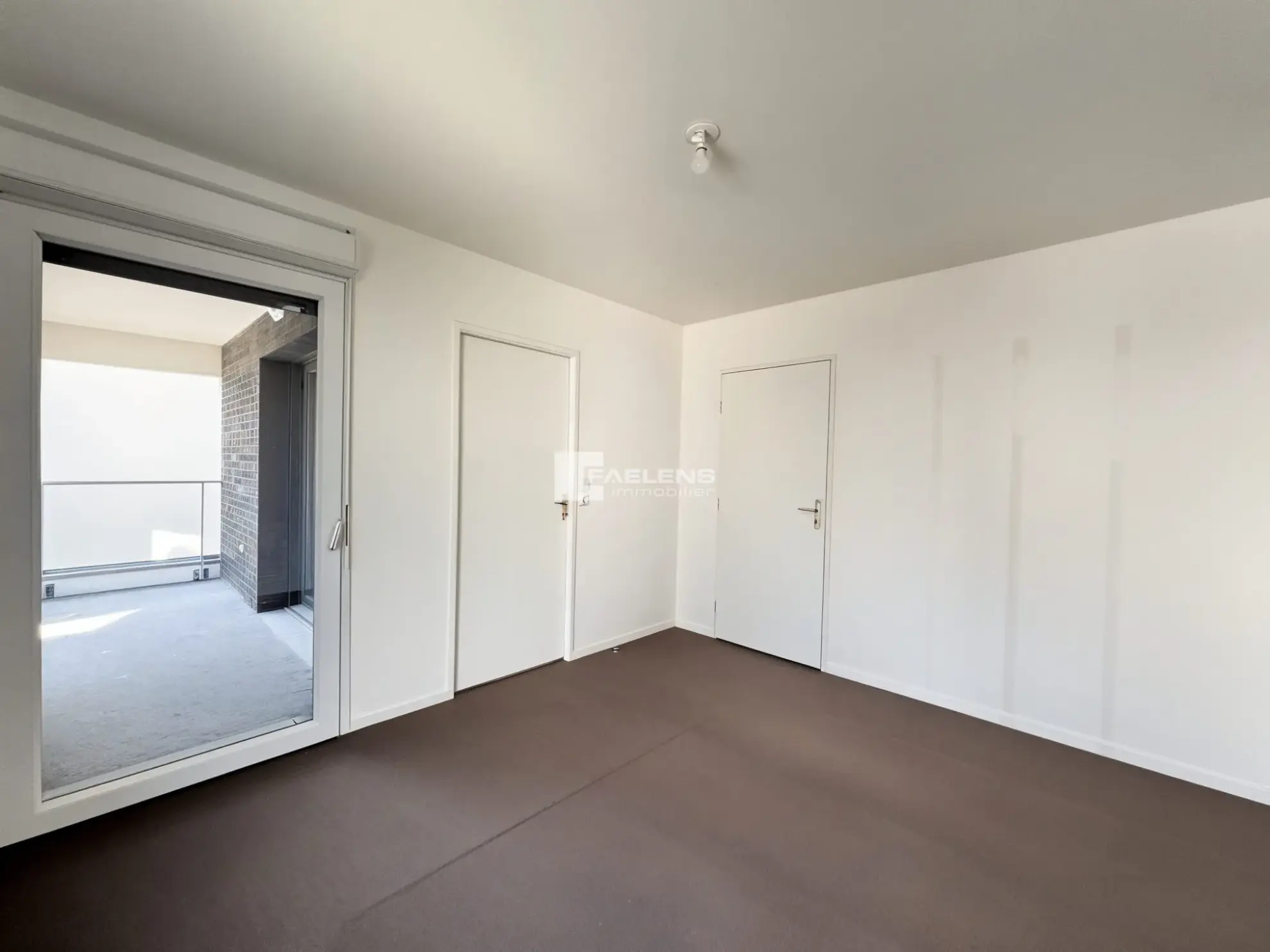 Appartement 2 pièces avec balcon et parking à Fâches Thumesnil proche Lille 