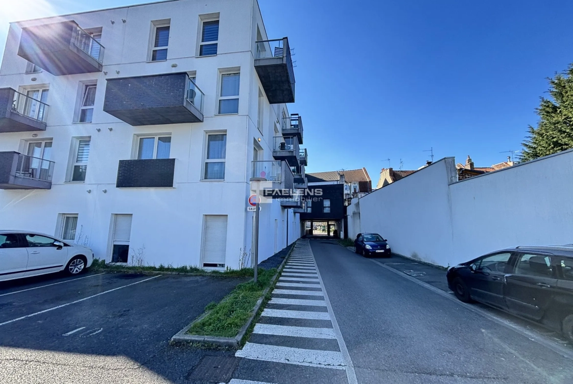 Appartement 2 pièces avec balcon et parking à Fâches Thumesnil proche Lille 