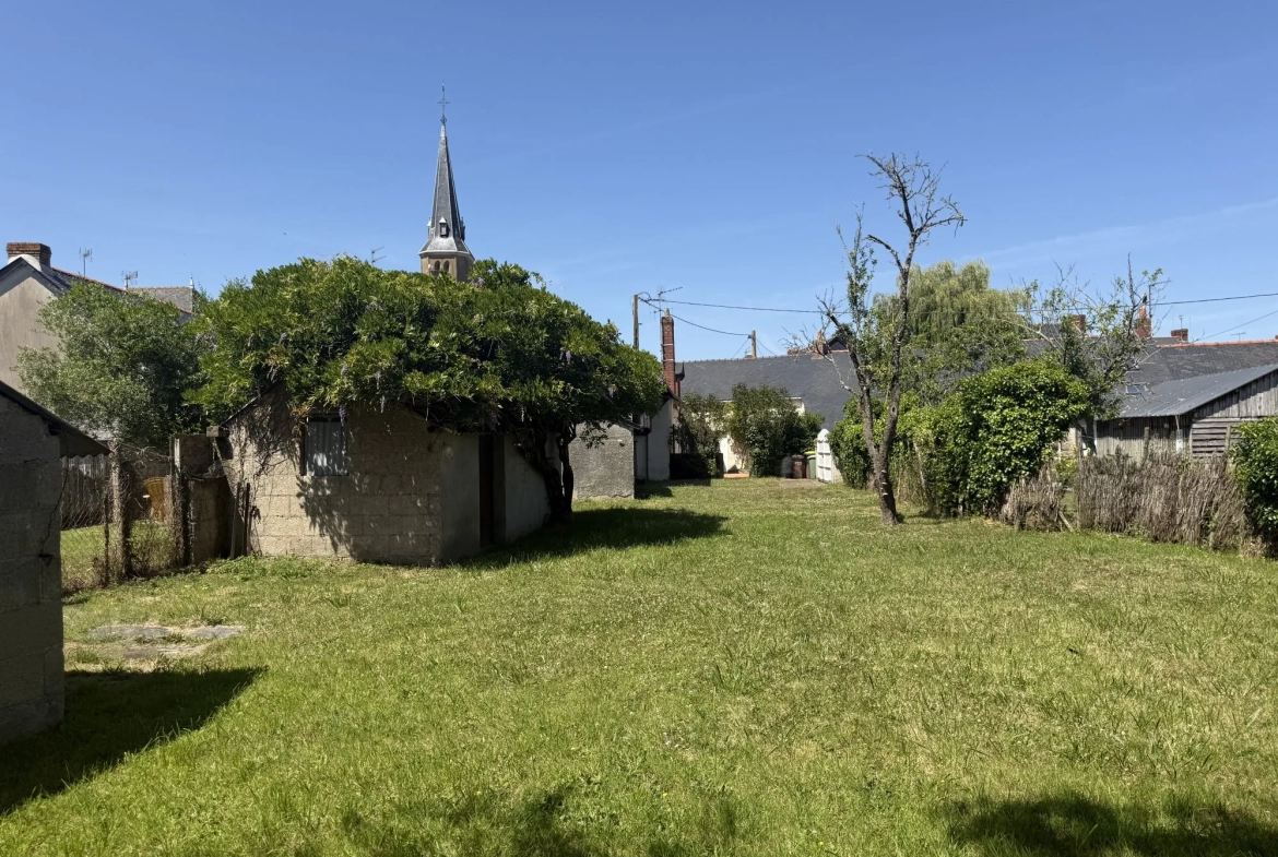 À vendre maison de 86 m² avec jardin à Plessé, centre bourg 