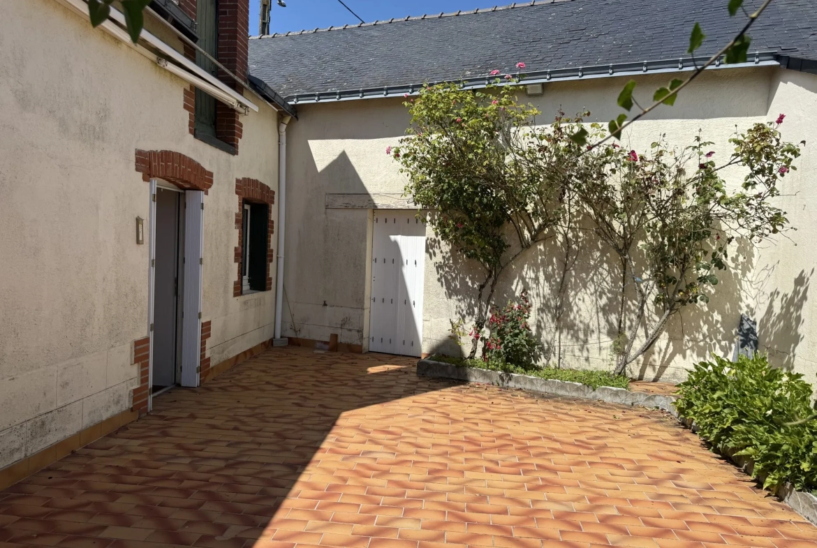 À vendre maison de 86 m² avec jardin à Plessé, centre bourg 