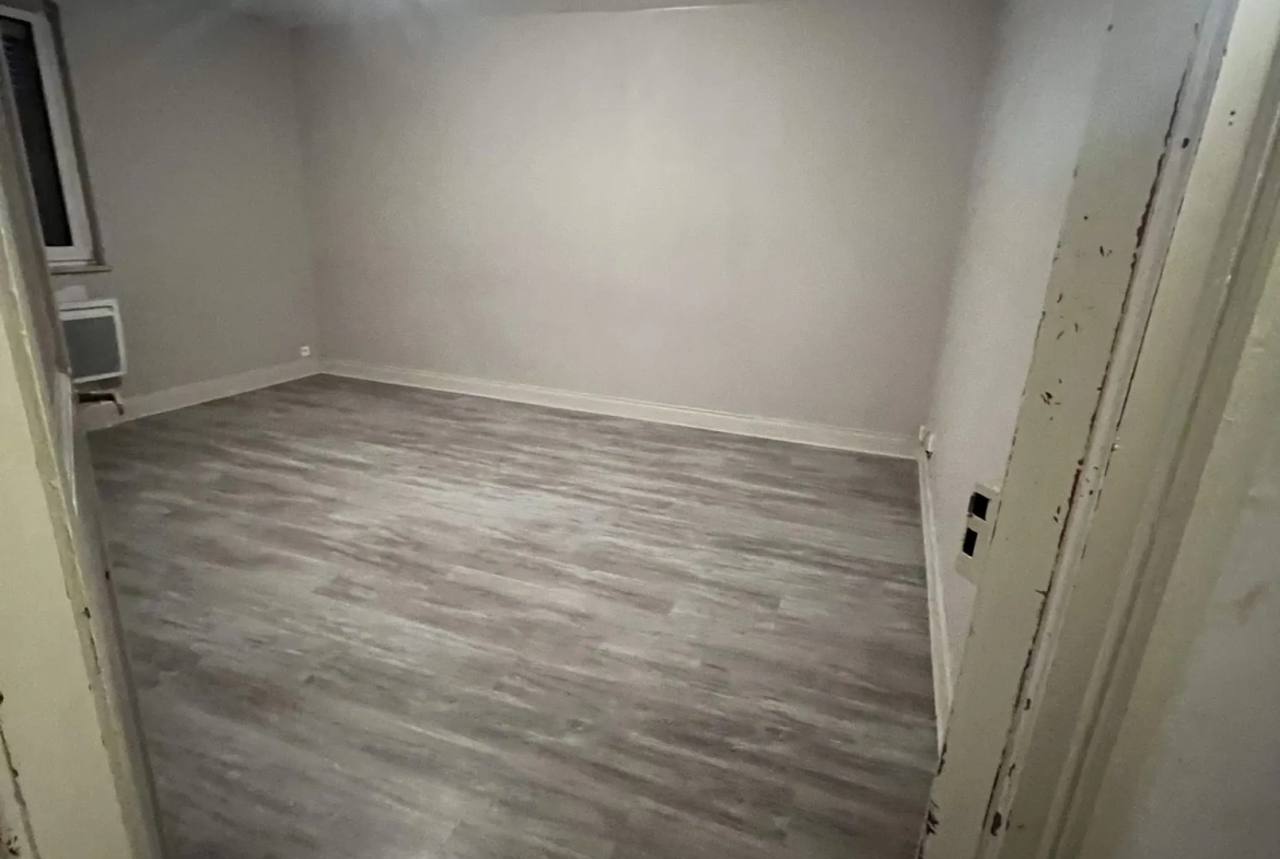 Appartement F3 à rénover avec jardin privatif à Strasbourg idéal investissement ou résidence principale 